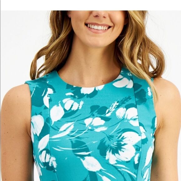 Calvin Klein
Petite Floral-Print Sheath Dress - Picture 1 of 8